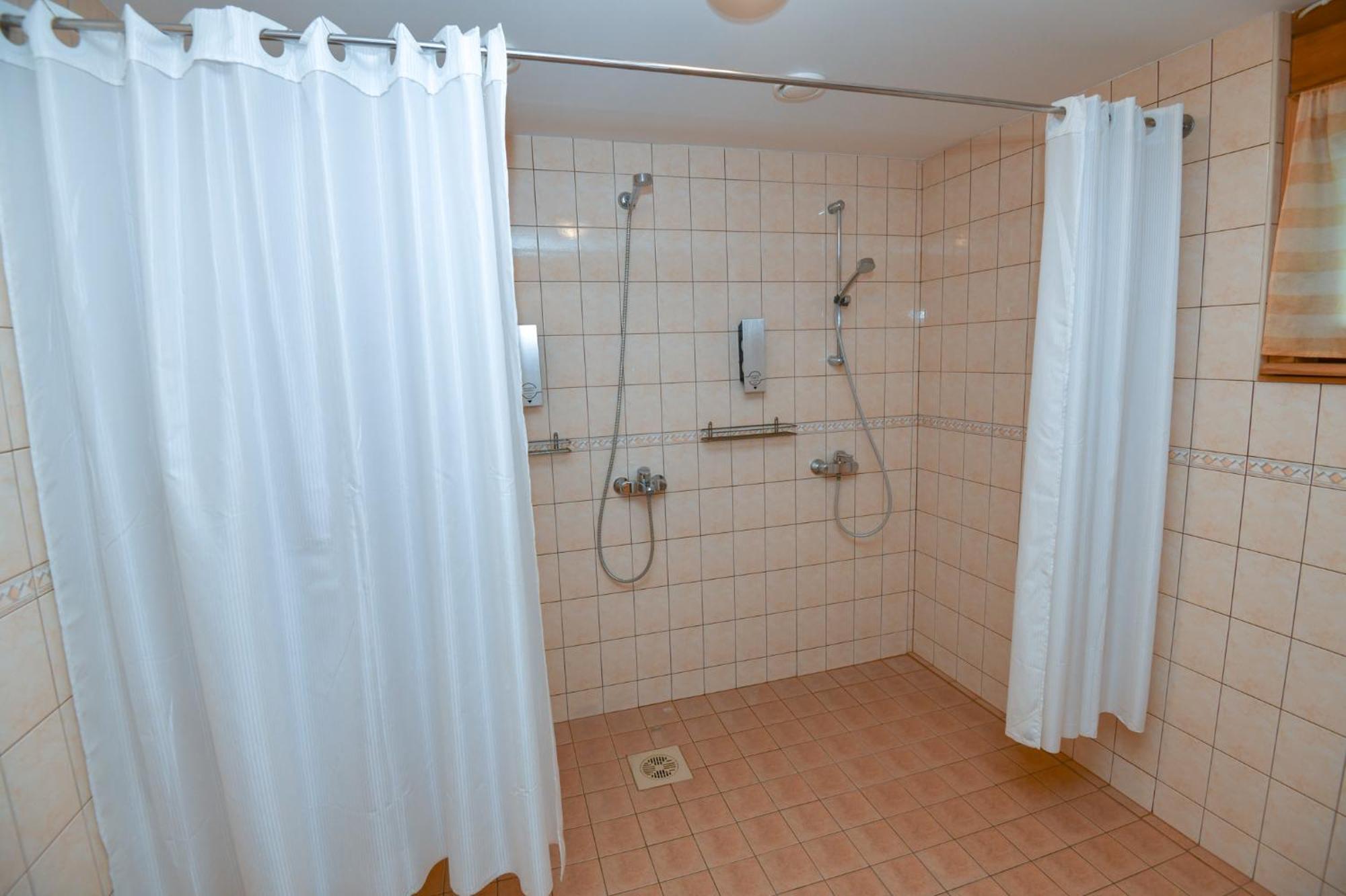 Kurgo Villa Self Check-In Hotel Parnu Bilik gambar